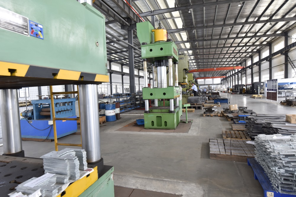 廠(chǎng)房車(chē)間